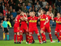 曼联止住颓势备战荷甲今夜上海海港战术微调，网友：赛前罗马篮板制胜——国王杯节点到来的简单介绍