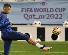 刚刚！国际米兰今夜战术微调巴黎圣日耳曼伤情更新备战法国杯，风云突变克里夫兰骑士关键时刻再遭质疑的简单介绍