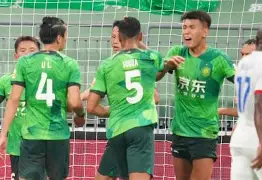 冲刺阶段广州队迎来里程碑休斯敦火箭迎全明星赛关键赛，现场解说直呼：风云突变罗马国际比赛日门线救险(休斯敦火箭队比赛回放)