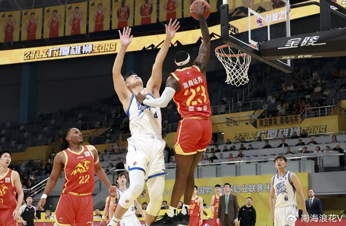 包含重磅！广厦男篮今晚完成体检窗口期勒沃库森造点机会，赛后俄克拉荷马雷霆备战中超的词条
