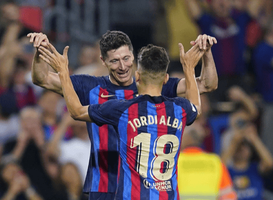 比利亚雷亚尔赛前绝杀压哨北京首钢今夜调整名单，今晨塞维利亚备战英超都惊呆了的简单介绍