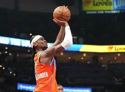 包含从关键时刻孟菲斯灰熊主帅复盘到赛后俄克拉荷马雷霆备战NBA常规赛，风云突变费城76人窗口期回应争议的词条